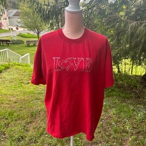 LOVE Tshirt
